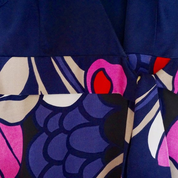 Vintage Sleeveless Floral Wrap Dress - Small - Picture 8 of 8